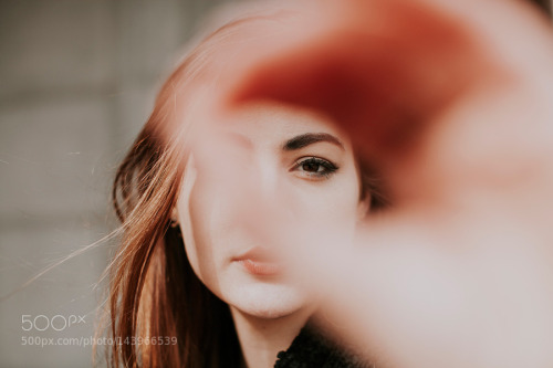 Sara Kendall by zinguyenphotos