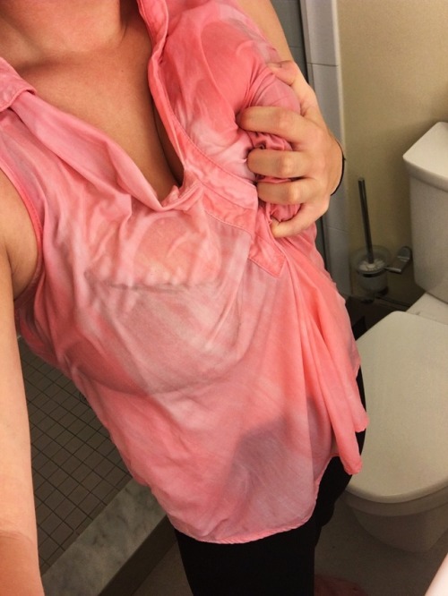 smallgirlbigtitties:Got caught in a downpour in a thin shirt and a thin bra