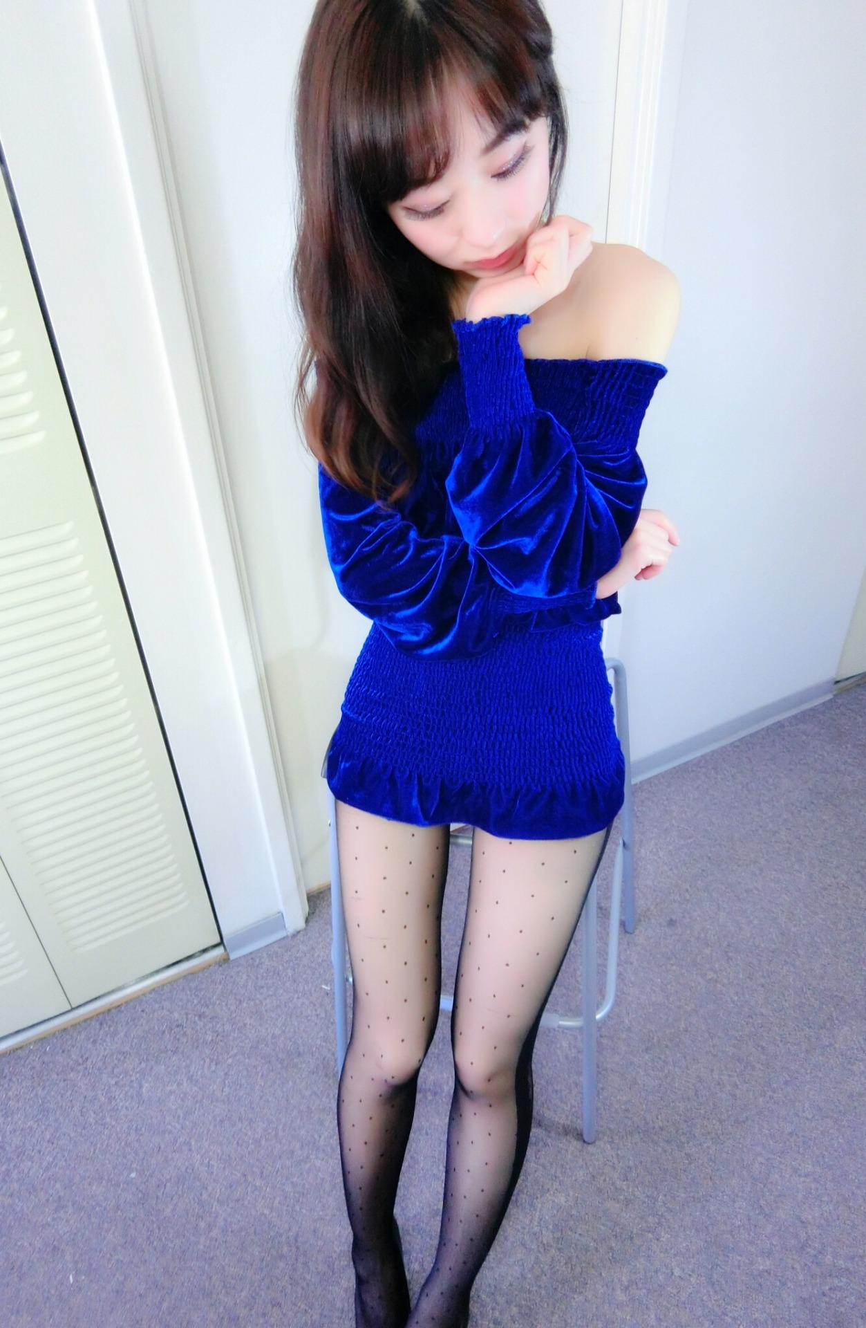 saori-kawaii:  One of my fav clubbing outfit~ what do you guys think?~ Is it hot