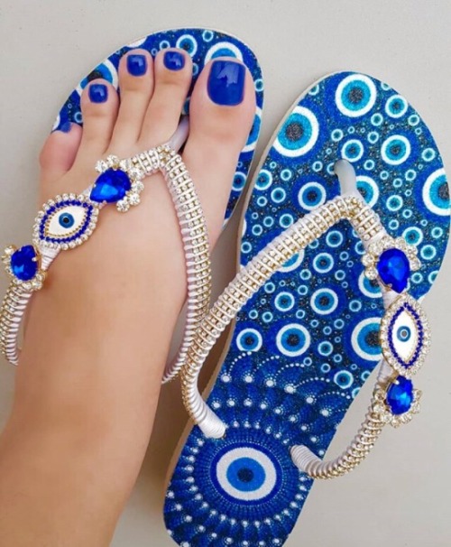 Blue toes and flip flops on flip flop Friday