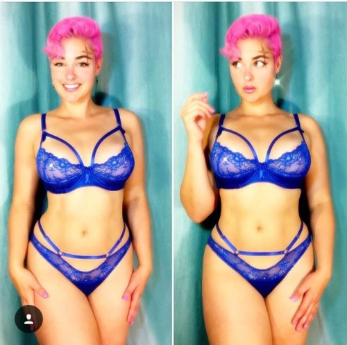 stefania-ferrario-bae:Blue so cool 😎