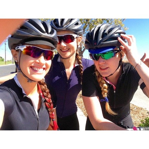 emmybremer: I ruin photos. At least the braid game is strong! @krasniakjulie @molritt (at Enchanted 