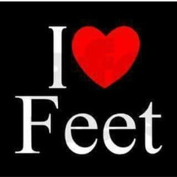 ifeetfetish:  Oh I do I really do #FootFetishNation