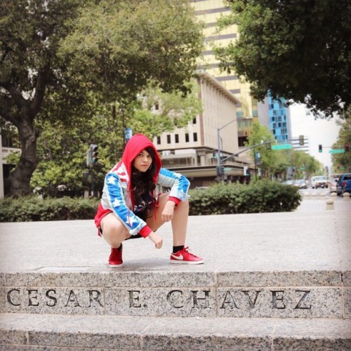 America Chavez ❝ Besides, you couldn’t pay me enough to join the Avengers.❞ Cosplayer: @prettysmolco