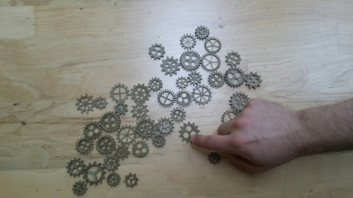 birdthatlookslikeastick: truthisademurelady: The 3d printer has been making fake decorative gears al