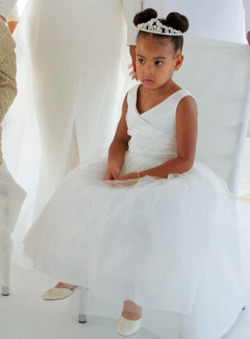 beyoncefashionstyle:  Blue Ivy at Miss Tina