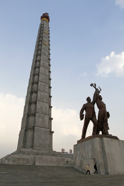 fuldagap:  Tower of the Juche Idea, Pyongyang, Democratic People’s Republic of Korea. 