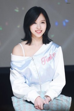 korean-dreams-girls:   Myoui Mina (Twice)