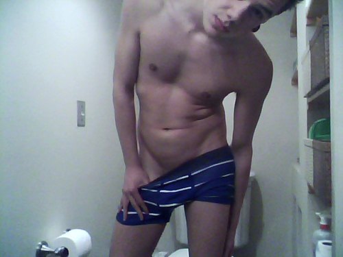 rryann:im bored help