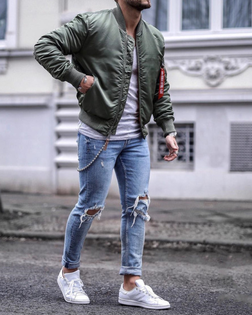 lookbook-fashion-men: fashionvanity:  Jacket: Alpha IndustriesJeans: ZaraShoes: Adidas  Follow fashi