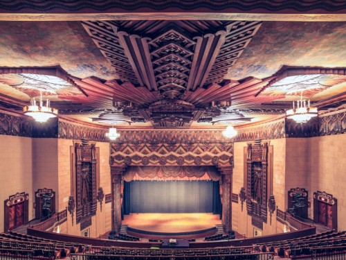 divine-thrills:Brooklyn-based Franck Bohbot photographs classic cinemas from the Golden Age. “Refl