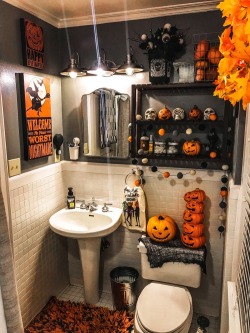 halloweenmortal:Love this!! 🎃