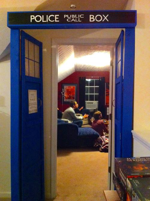 XXX silencewillfall:  tardis221b:  sigfodr:  photo