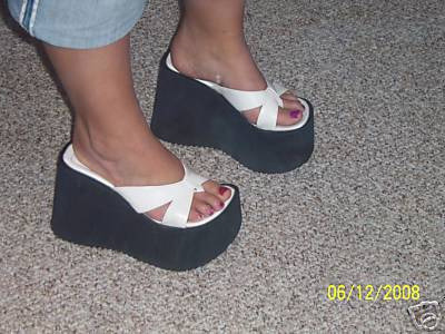 platform flip flops 2000s