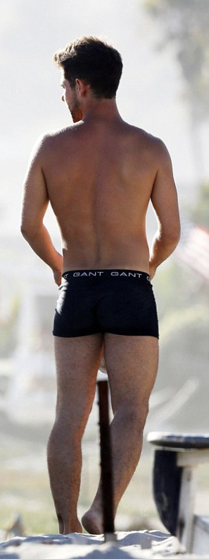 amazingmalenudity:Alex Mytton