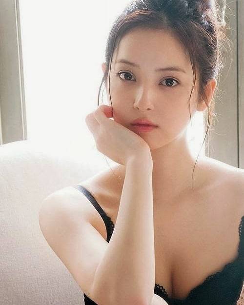 #佐々木希 #nozomi_sasaki  www.instagram.com/p/BreA55mhfg1/?utm_source=ig_tumblr_share&amp;ig