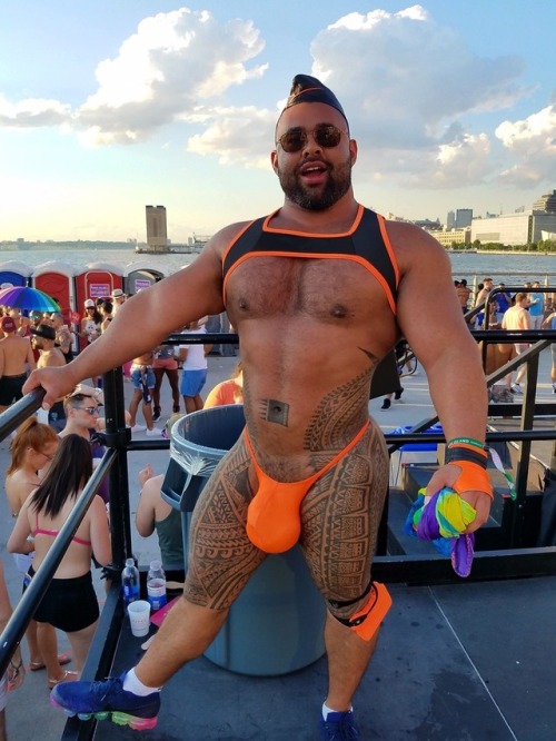 bebulge: Dylan, and sharing.