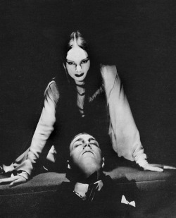 monstercrazy:  The Mark of the Vampire (1935)