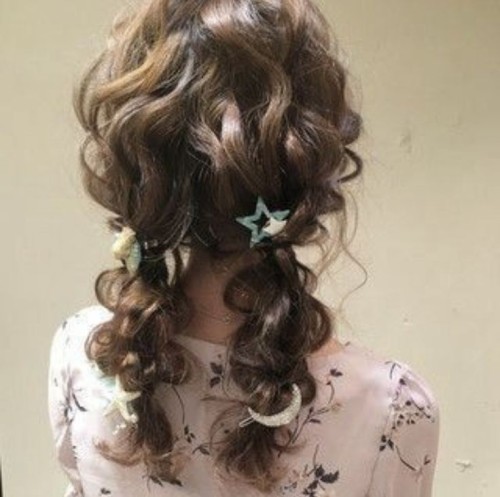 1.5oO FLLWERS !