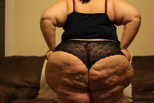 Bbw ssbbw thick women big bellies butts and legs