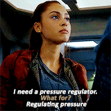 alyciadebnamscareys:  the 100 + sass 