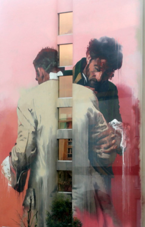 alanspazzaliartist:While the military figures in Conor Harrington’s powerful street paintings refer to the masculinity of urban culture, they can also be interpreted as self-portraits of the stoic, pensive persona of the contemporary painter. Harrington’s