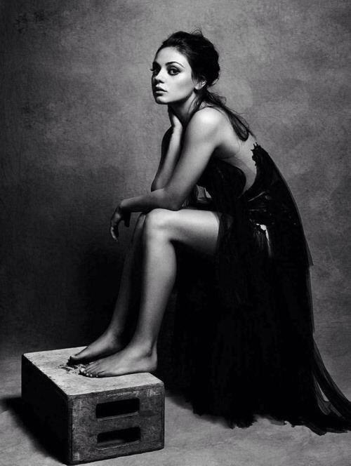 celebaday:  Mila Kunis - Ukraine-born American actress Famous for Black Swan and Jupiter Ascending B