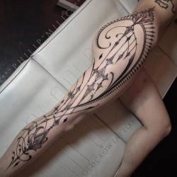 womenwithink:  By @pmtattoos #legtattoo #legsleeve #sacredgeometry #geometricaltattoo #blacktattoo #blackworkers #blackworkers #ink #inked #inkedwomen #inkedwomen #womenwithink #womenwithtattoos #girlswithtattoos #girlswithtattoos #thightattoo #tattoo