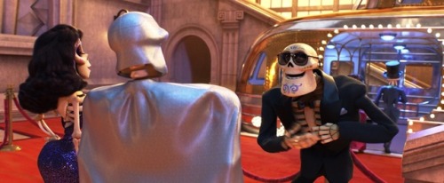 cheappopculture: Lucha Libre references in Coco https://cheappopculture.com/category/ringside-cinema