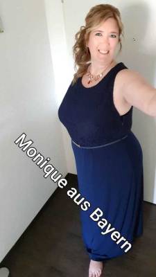 boobietributepage:  tanteirene:mennele: oldieschwanz:   decadentcyclekid:  rumble61:   tom-muc-69:   mondragon69:  ursus3521:   jupp112: Eine wunderbare und zauberhafte Frau ! Ihr wollt mehr sehn ? Dann likt es ! was für eine geile   Mal was Neues von