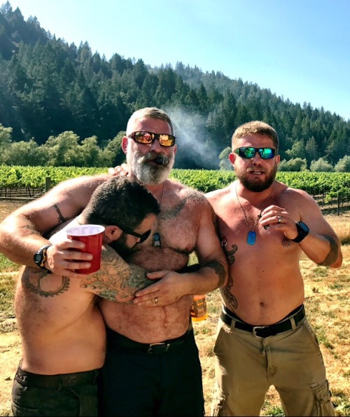 daddyandcubby2:  Tiger, Daddy and Cubby, Lazybear 8-2017