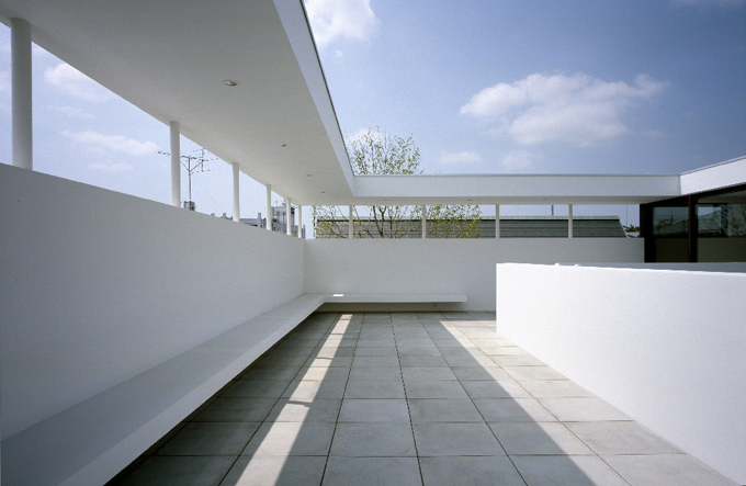 odaro:  st house / general design 
