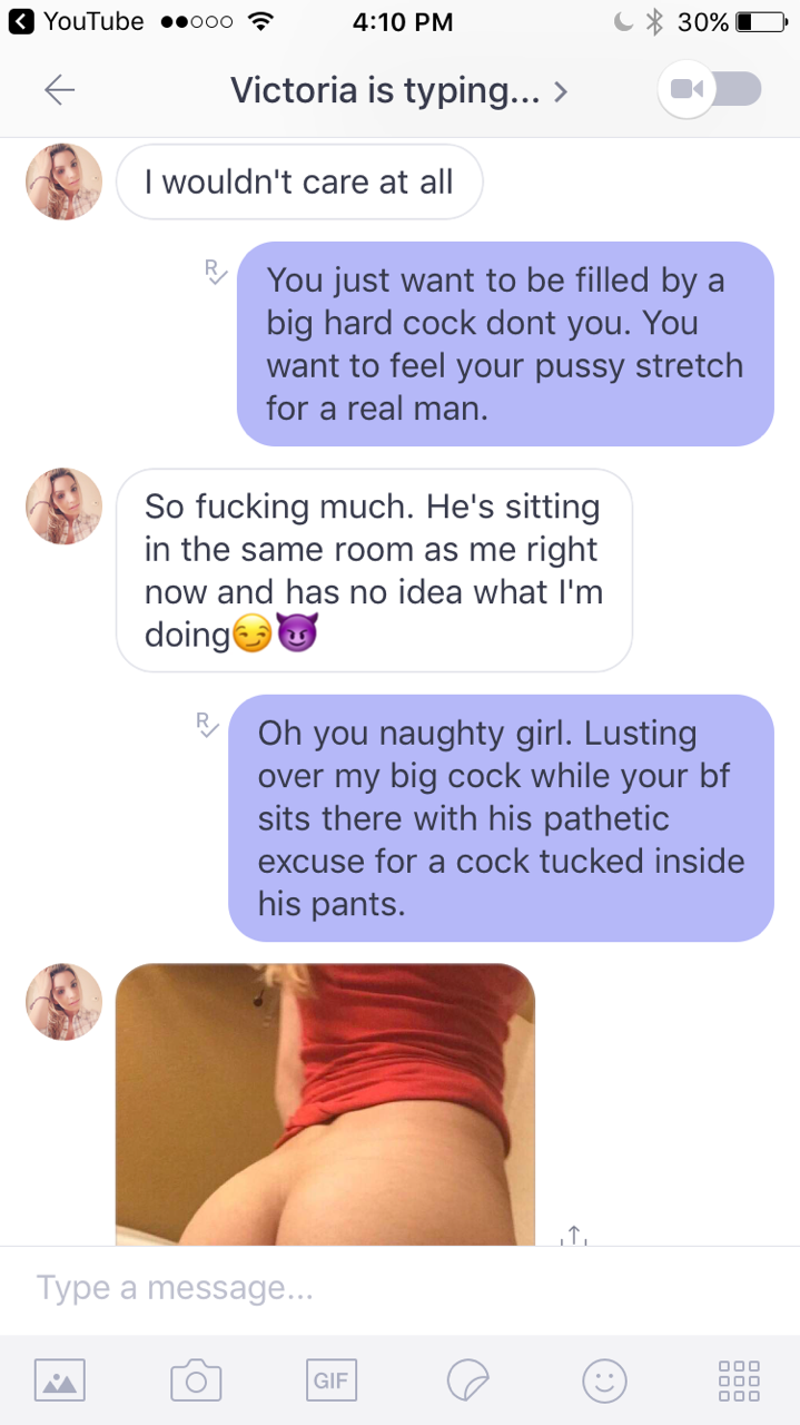 dickpicreactions:  God what a gorgeous ass on the beautiful Victoria that I recently