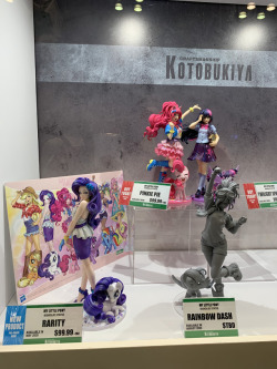twilightsparklesharem: mlp-merch:  Check our blog for an exclusive look at the Kotobukiya stand at NYCC and see the MLP Rainbow Dash bishoujo protoype + new shirt design: https://www.mlpmerch.com/2019/10/better-look-at-kotobukiya-rainbow-dash.html 