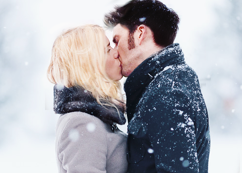 thirdstrikes:  SnowRose Tyler &amp; the Doctor 
