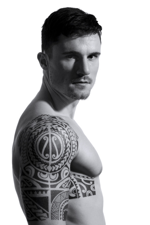 eroticco-magazine:  Model: Roland KlarwetterPhotographer: Frank Magill@eroticcomag on Instagram