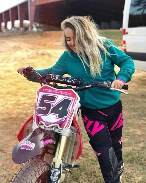 Happy #motochickmonday with the beautiful Madison Lamb Instagram: @madzvibez