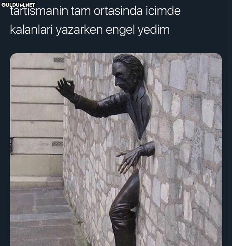 tartismanin tam ortasinda...