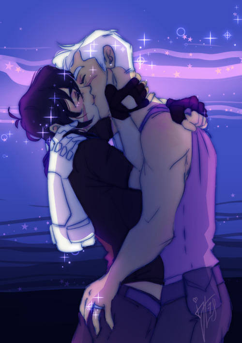 ketunhanska: happy new year. heres a sheith for yall to end/begin the year with! <3 (also come check out my twitter @ketunhanska on twitter!!! sometimes my drawings go up there first, and sometimes i post previews on there that dont make their way