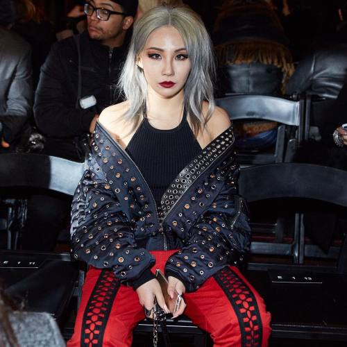 ygfamilyy:  CL with Alexander Wang @ 160214 Alexander Wang (2016 F/W) Fashion Show!