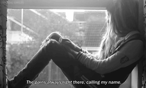 suicidal-smiles-deactivated2014:  Sticks &amp; Stones 