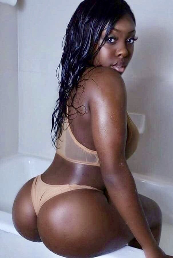 barberfireman:  Big Ass🍑🍫