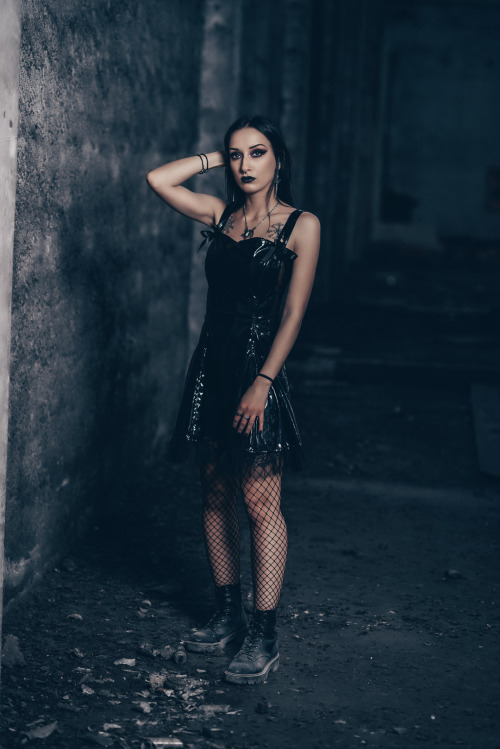 gothicandamazing:    Model: @Adriana SofiaPhoto: APOV Visual ArtistOutfit: Phazeclothing.comWelcome to Gothic and Amazing | www.gothicandamazing.com  
