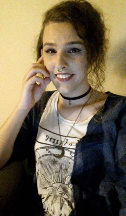 trans-witch-lexi:  have some super awful selfies of me being excited about hormones   …and dungeons and dragons.