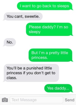 on-her-knees-to-please:Typical morning with daddy.