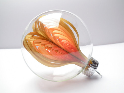 Porn photo sosuperawesome:  Glass Ornaments - quilled