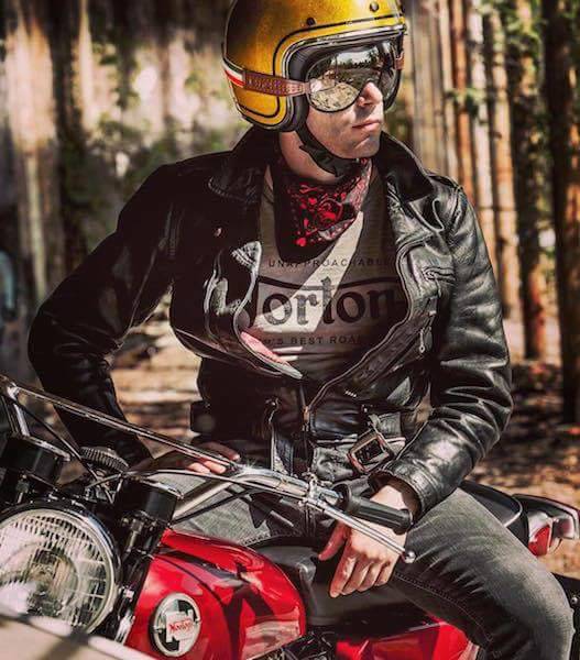 caferacerpasion:  Reblog by caferacerpasion.com