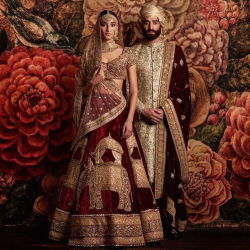 youandidontbelieveyou:  cute-thangsss:  Weddings Around the World Photo credit: Rani in Silk   In India, brides usually wear red, which represents the rising sun and  Mars—the planet associated with marriage. Such symbols are thought to  bring fertility