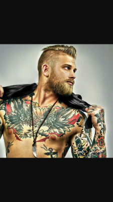 Hot tattooed men.