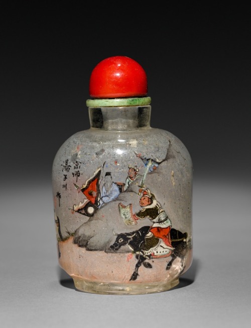 cma-chinese-art: Snuff Bottle with Stopper, 1800s, Cleveland Museum of Art: Chinese ArtSize: with co